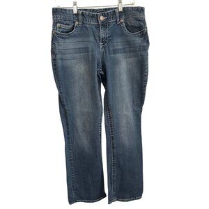 Maurices Womens 11/12 Reg Blue Denim Jeans With Embroidered Back Pockets